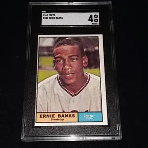 1961 Topps Ernie Banks SGC 4
