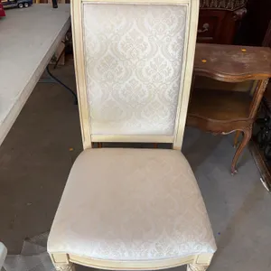 Nice Chair