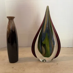 2 Small Vases