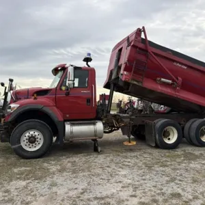 Ckl - 2009 International 7600 U Body Viking 11030
