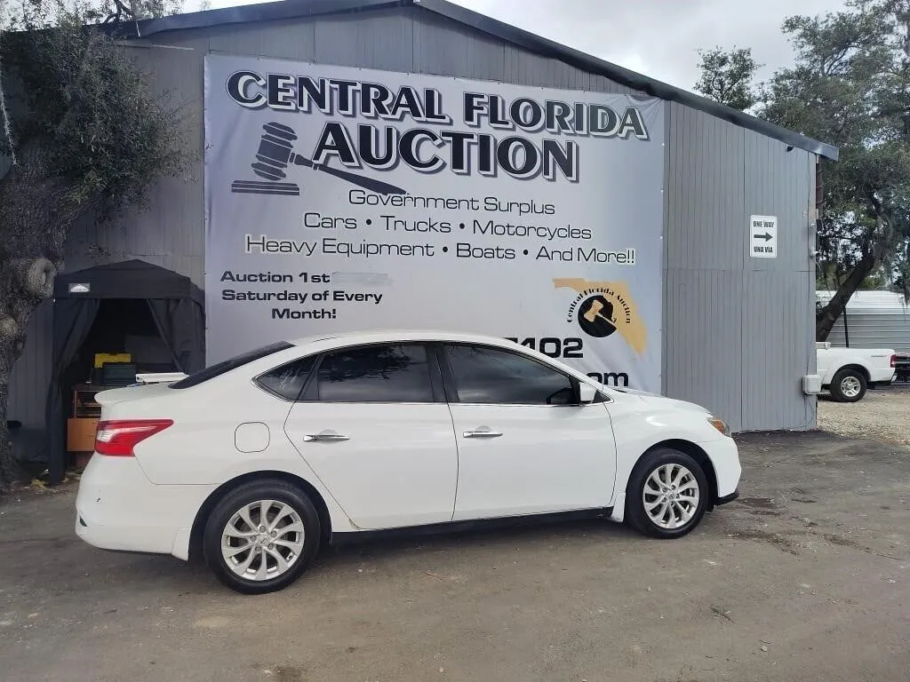 2017 Nissan Sentra RUNS/MOVES S