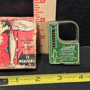 Fisherman's scale & 24" measuring tape