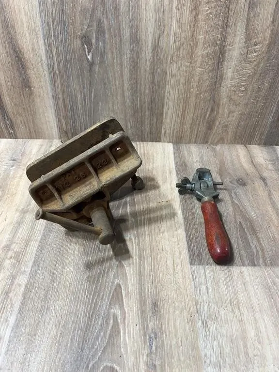 Cast Iron Benchtop Vise & Hand Vise