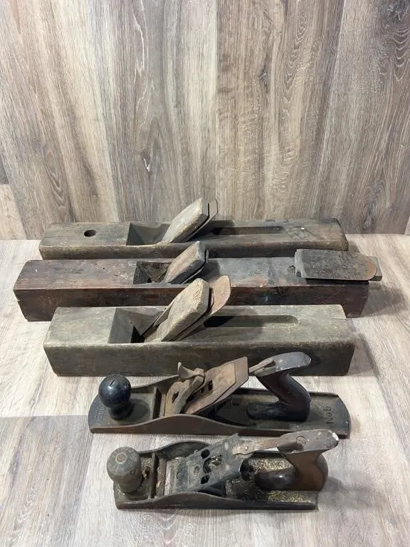 Woodworking Hand Planes: Jointer & Bailey No 5