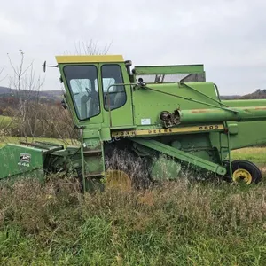 John Deere 6600 combine
