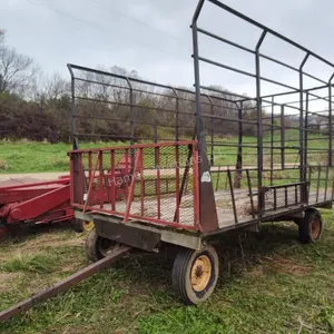 Hay rack wagon