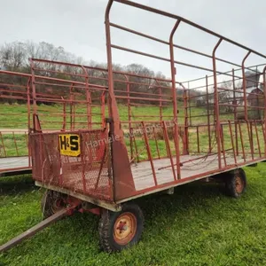 Hay rack wagon