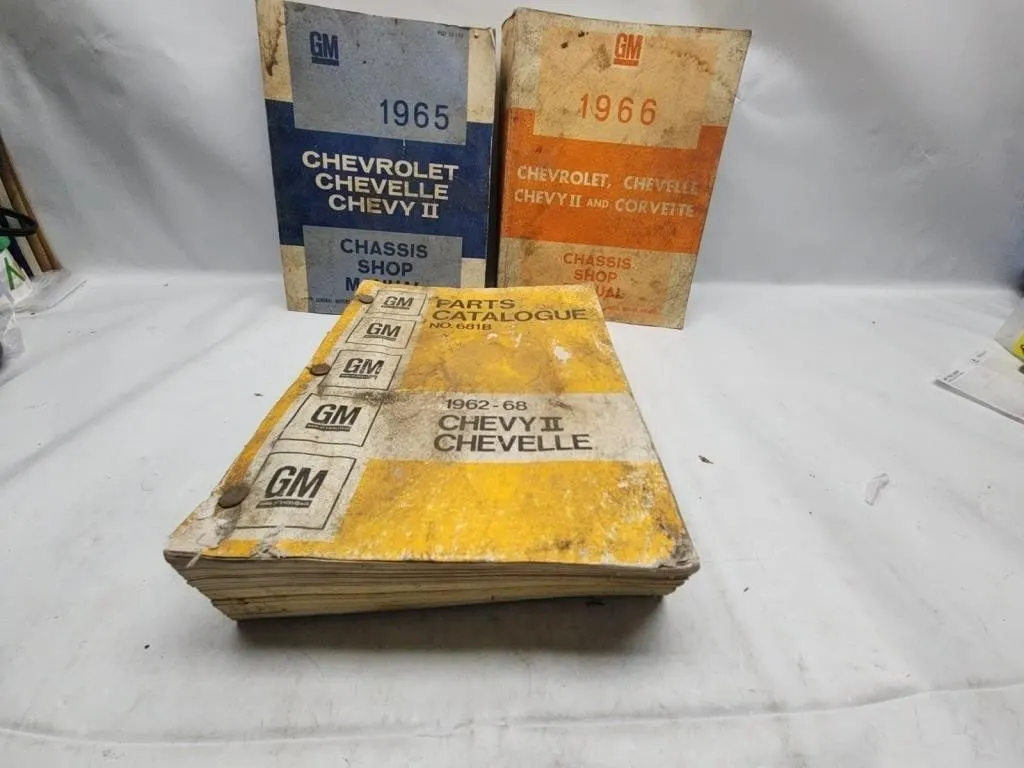 GM Chevy Shop Manuals & Parts Catalogue 1965-68