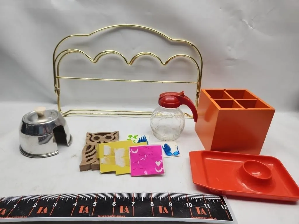 Kitchen Lot Caddy, Syrup Jar, Tray, Owl Decor