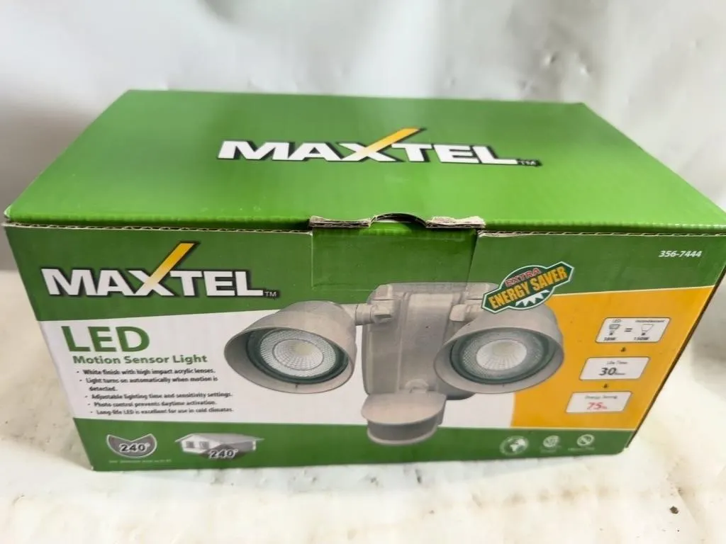 Maxtel LED Motion Sensor Light, White