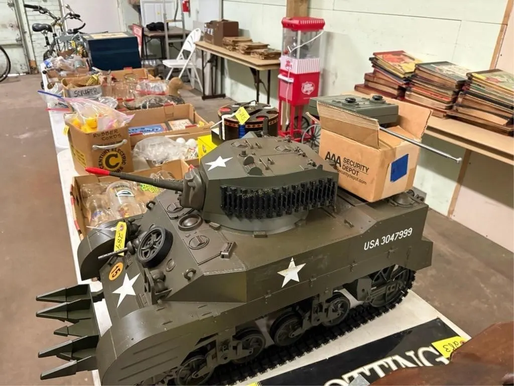 21st Century toys M5 Stewart R/C w/remote