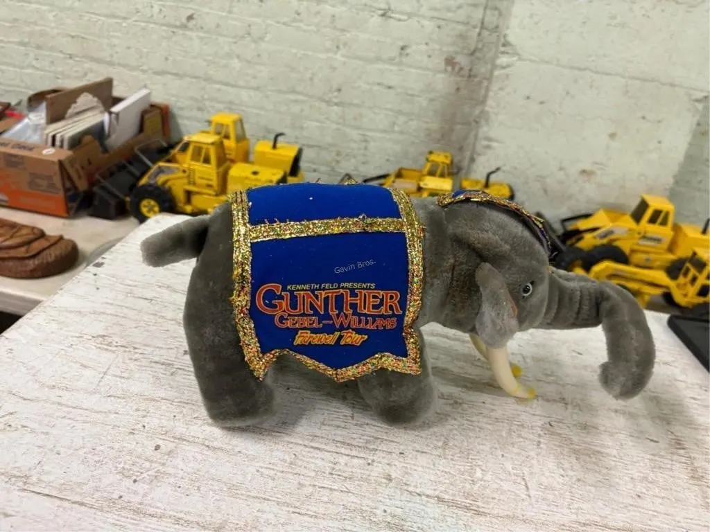 Ringling Bros Gunther Elephant