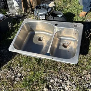 Stainless steel sink