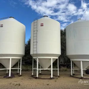Wheatland 1212E +/- 34 ton Smooth Wall Hopper Grain Bin
