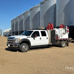 2012 Ford F-550 4x4 Crew Cab W/ Twister T185 185 cfm Screw Air Compressor And 600 gal Fuel Tank Service Truck