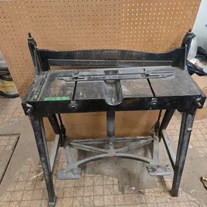 Metal Sheer-30"L 44"H