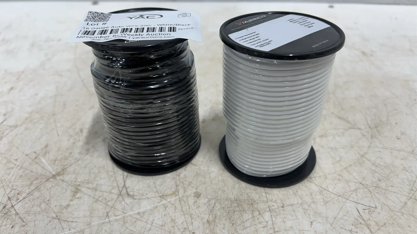 16 Gauge Auto Wire 200' - White/Black