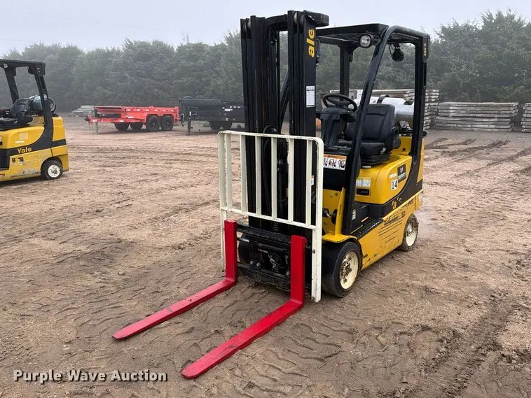 Yale GLC040SVXNUSE082 forklift