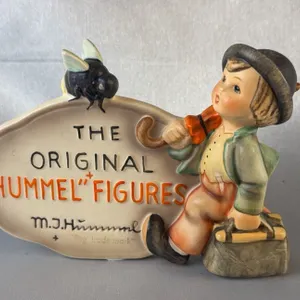 Goebel Hummel Dealer Plaque #187 TMK 3 First Style Ceramic Figurine