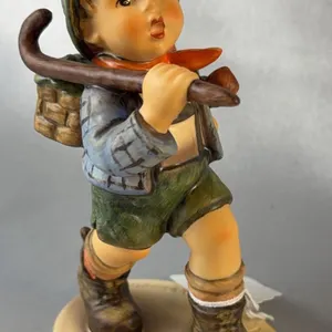 Goebel M.I. Hummel Figurine Run A Way 327 TMK5 West Germany 1972 Signed