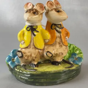 Beswick England 2527 Kitty MacBride "A Double Act" Figurine 4.5 Inches