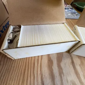 1991-92 Upper Deck Hockey Cards Partial Set Low Numbers 1-500 in Box