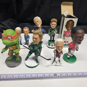 Vintage Collectable Bobblehead Lot