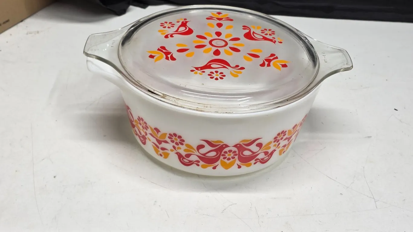 Pyrex “Friendship” Casserole Dish