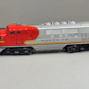 Santa Fe 2243 Train Engine, Lionel