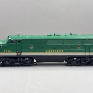 Southern 2356 Train Engine, Lionel, 1’