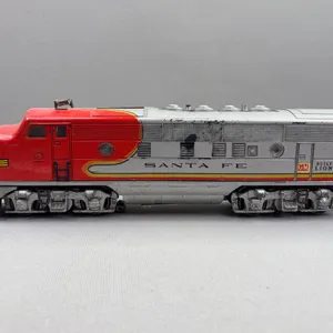 Santa Fe 2343 Lionel Train Engine, 1’