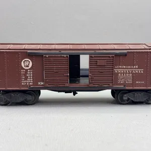 Pennsylvania Lionel 61100 Boxcar, 9”