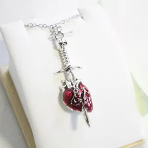 NEW HALLOWEEN HEART NECKLACE