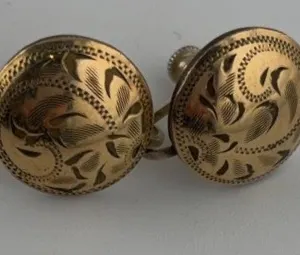 Gold Filled Engraved Earring Pair 4.43g