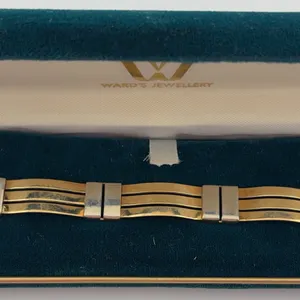14K Gold Italian Bracelet 18.21g