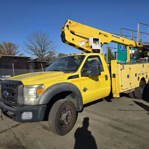 (#26-10-0514-V) 2011 Ford F-550 Bucket Truck