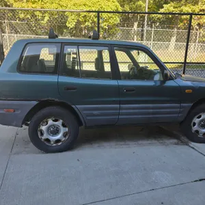 1997 Toyota RAV4 SUV