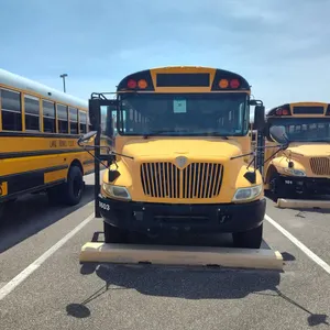 2006 International CE School Bus