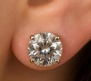 $3300 Appraised 14K Gold 2.20 Carat Brilliant Cut Diamond Stud Earring Set