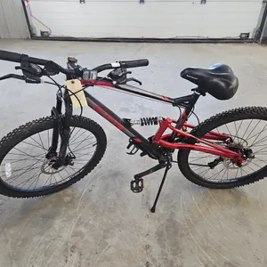 Black & red ccm apex