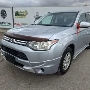 2014  Mitsubishi  Outlander