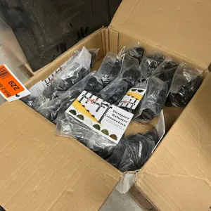 (18) Bags of Deckorators Designer Baluster Connector