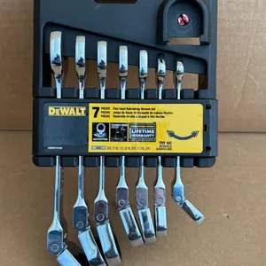 DeWalt 7-Piece Flex Head Ratcheting Wrenches