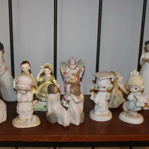 Precious Moments, Willow Tree, Angels & Porcelain Figures