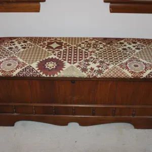 Lane Cedar Blanket Chest