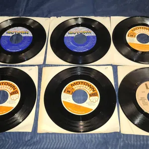 Commodores & Brass Construction 7" 45 RPM Motown Lot (6)