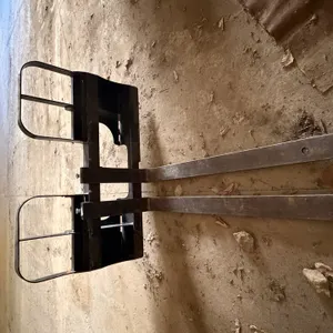 HLA HD42BO500 Heavy-Duty 4,200 LB Pallet Fork Attachment