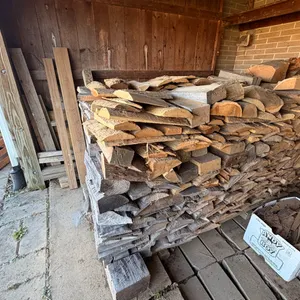 LARGE MIX OF FIREWOOD