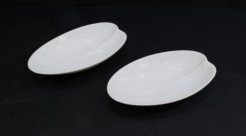 PAIR OF ROSENTHAL LEAF DISHES