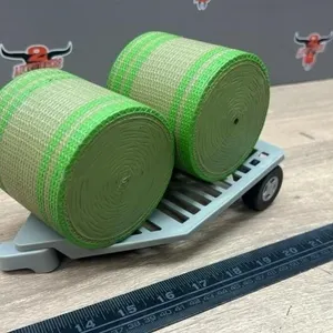 Plastic Bumper Pull Trailer 9" Long w/2 Round